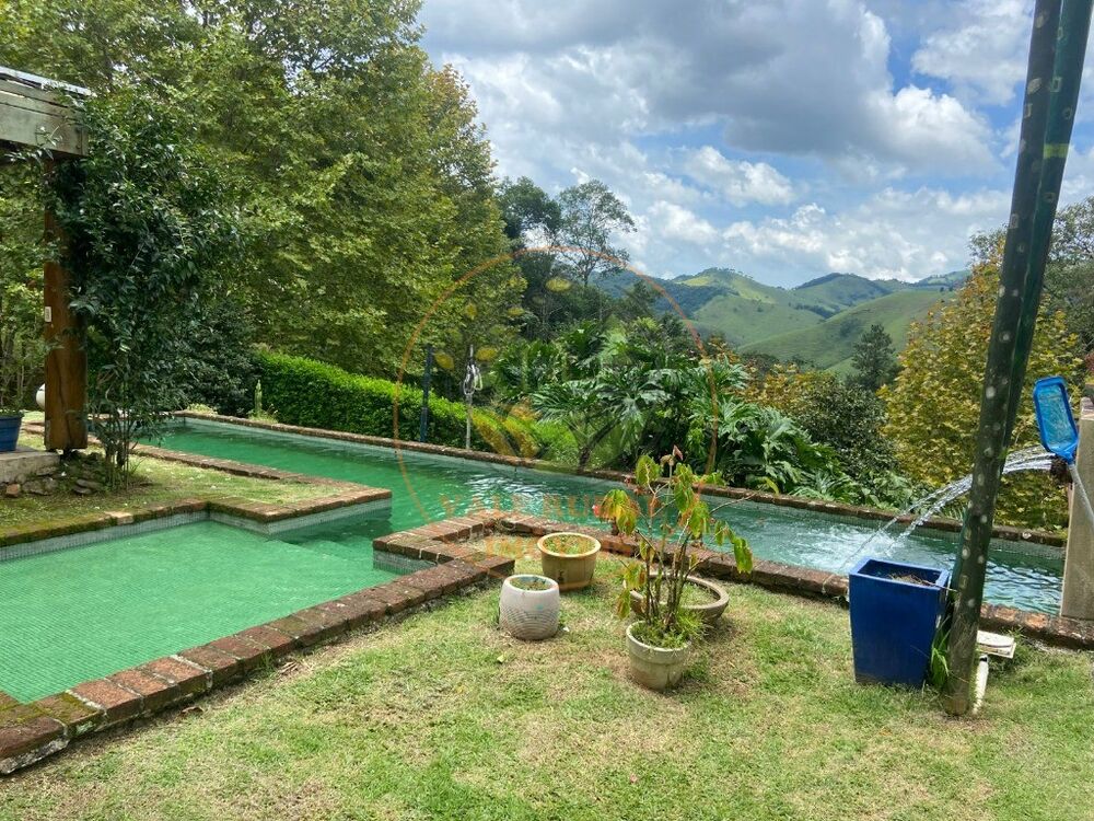 Sítio à venda com 2 quartos, 1m² - Foto 35