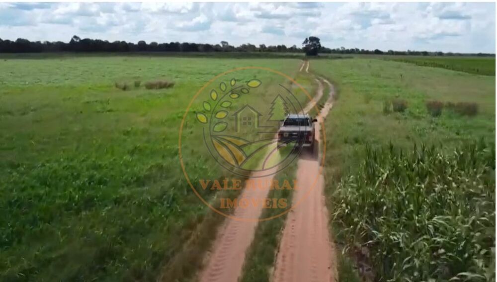 Fazenda à venda com 4 quartos, 672m² - Foto 3