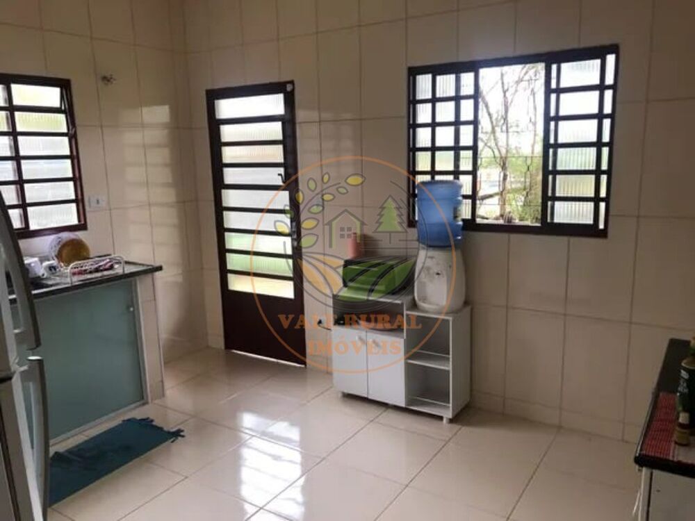 Chácara à venda com 3 quartos, 1000m² - Foto 4