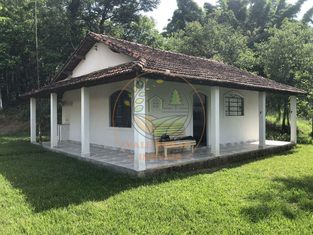 Chácara à venda com 2 quartos, 10000m² - Foto 2