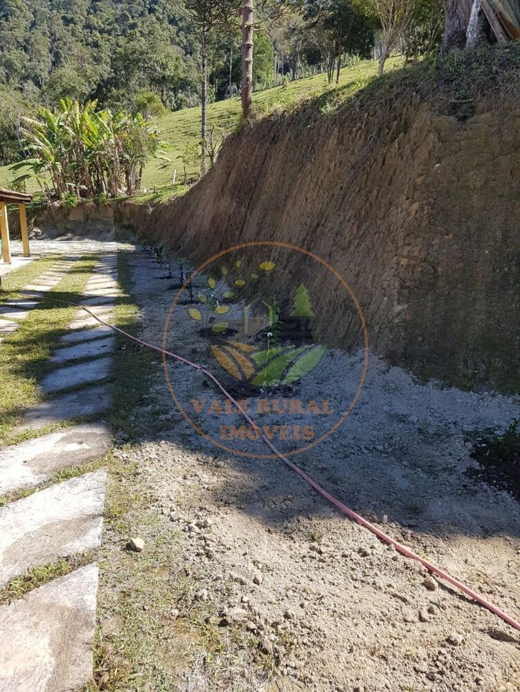 Sítio, 3 quartos, 14 m² - Foto 11