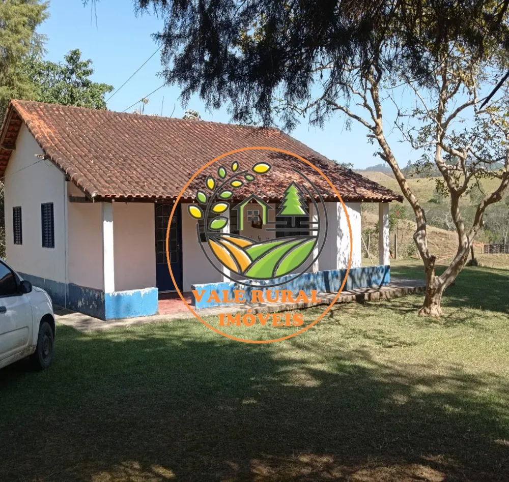 Sítio, 3 quartos, 10 m² - Foto 1