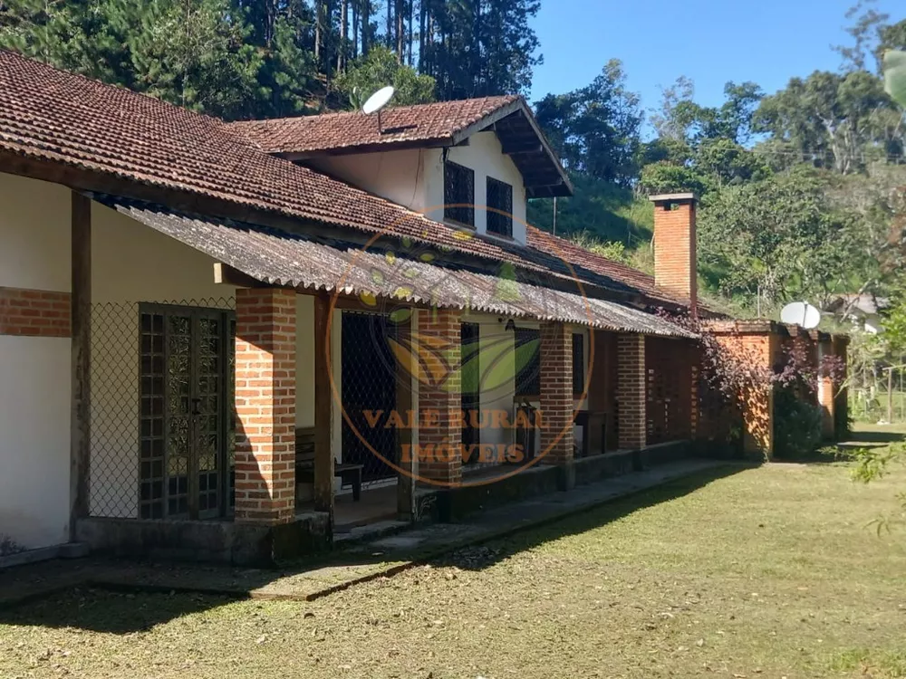 Sítio à venda com 8 quartos - Foto 1