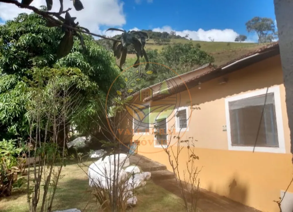 Chácara, 3 quartos, 3680 m² - Foto 1