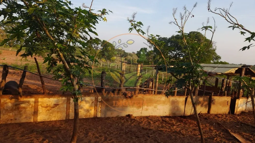 Fazenda, 2 quartos - Foto 9