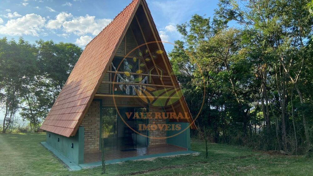Chácara à venda com 1 quarto, 600m² - Foto 1