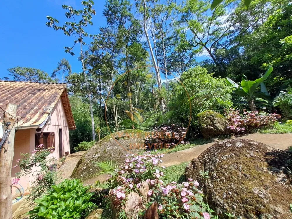 Chácara, 3 quartos, 2400 m² - Foto 8