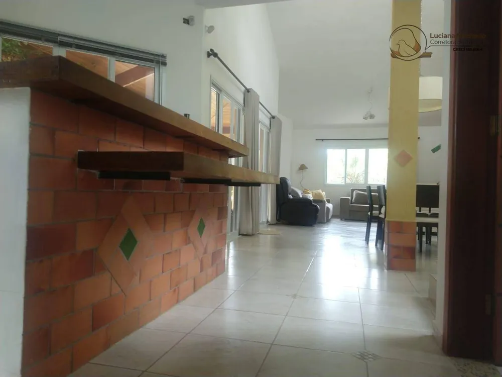 Casa, 3 quartos, 201 m² - Foto 3
