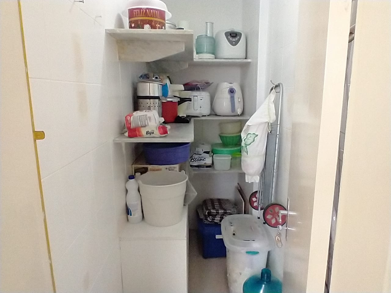 Apartamento à venda com 4 quartos, 180m² - Foto 11