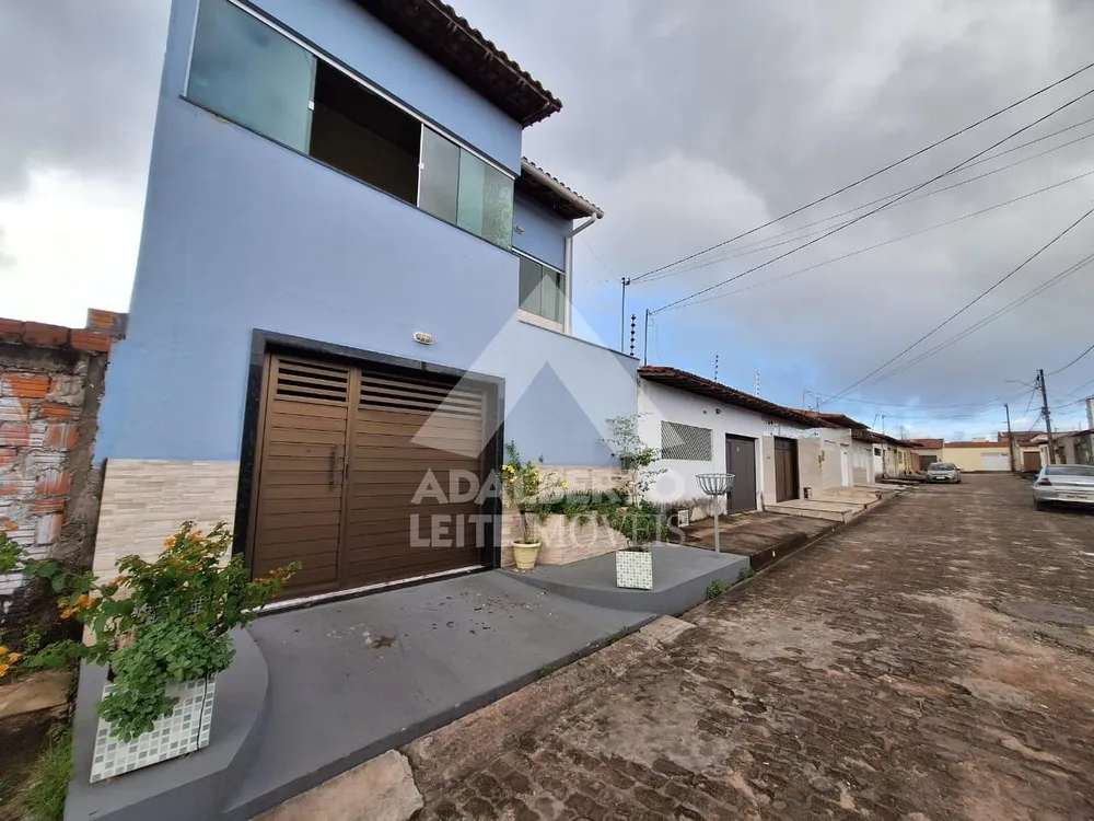 Casa, 3 quartos, 200 m² - Foto 1
