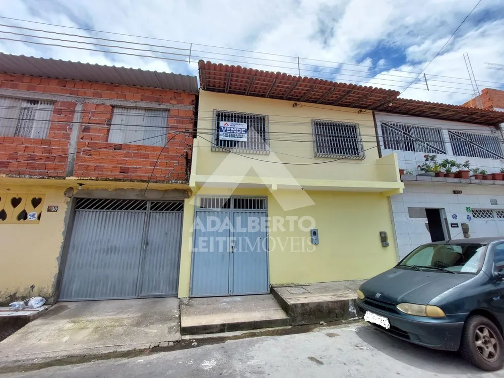 Casa, 4 quartos, 174 m² - Foto 1