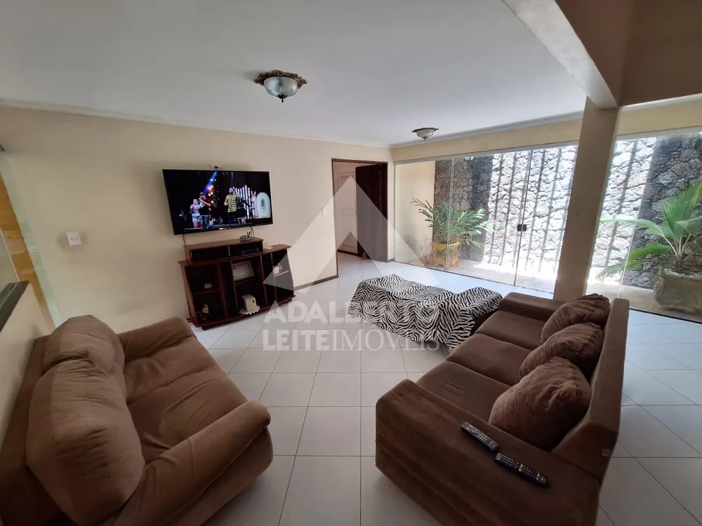 Casa, 4 quartos, 2835 m² - Foto 3