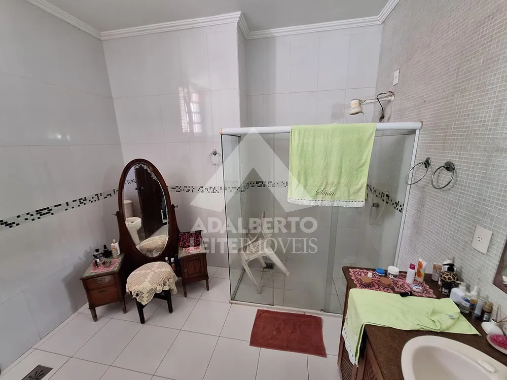 Casa, 4 quartos, 2835 m² - Foto 2