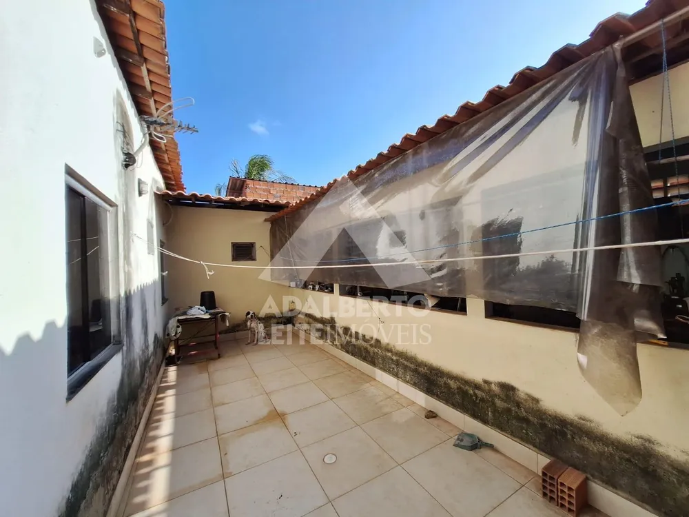 Casa, 3 quartos, 200 m² - Foto 2