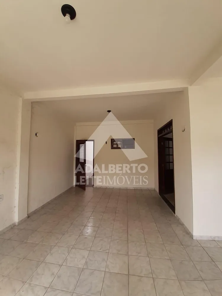 Casa, 2 quartos, 260 m² - Foto 3