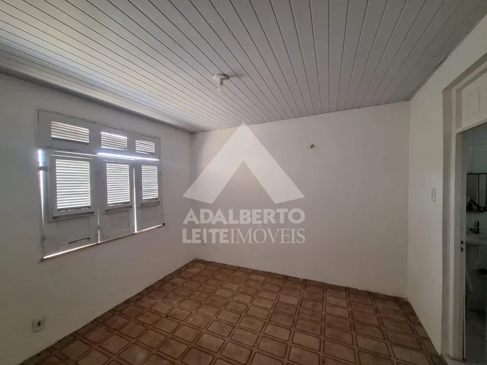 Casa, 6 quartos, 246 m² - Foto 8
