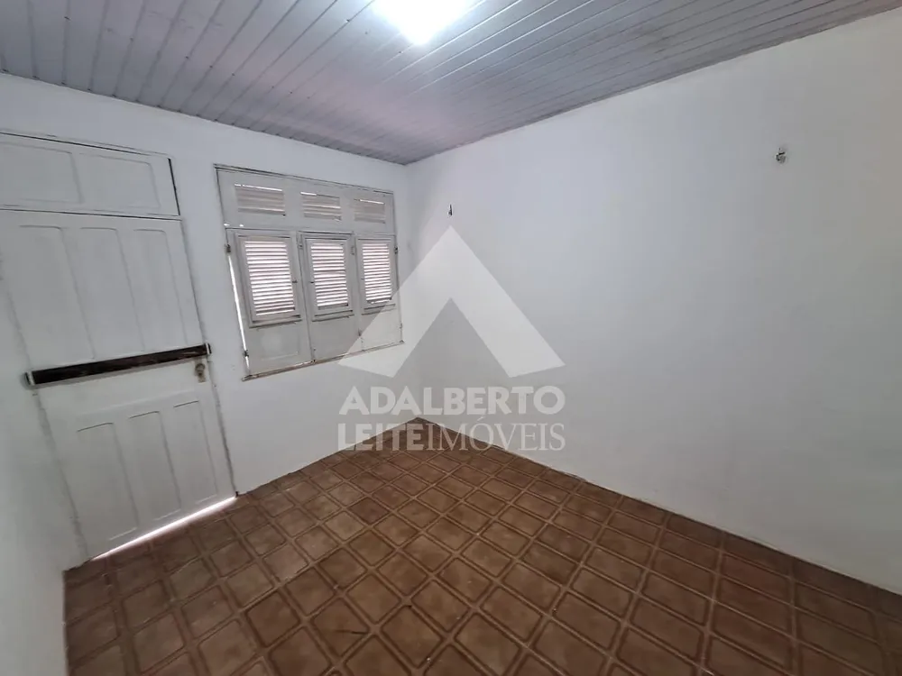 Casa, 6 quartos, 246 m² - Foto 6