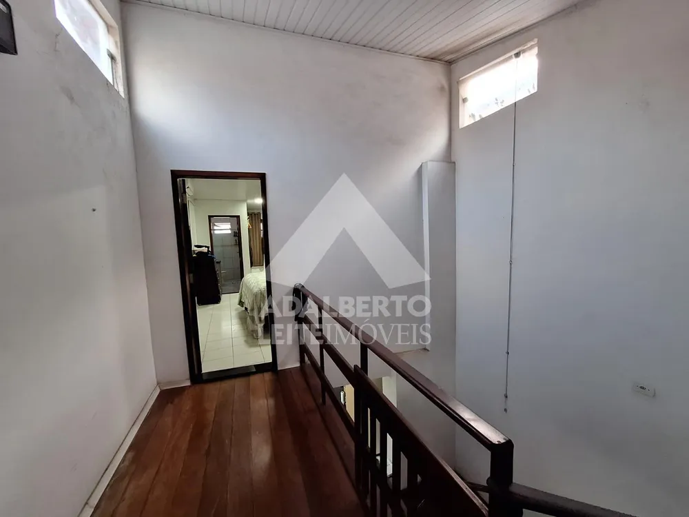 Casa, 3 quartos, 192 m² - Foto 4