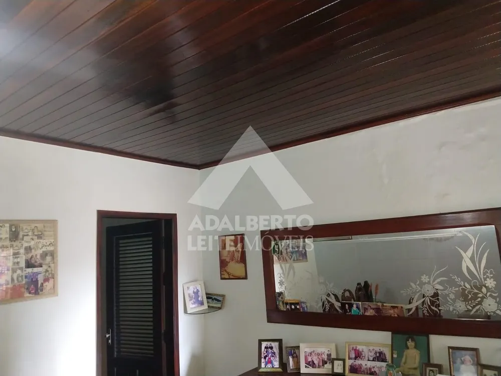 Casa, 5 quartos, 251 m² - Foto 1