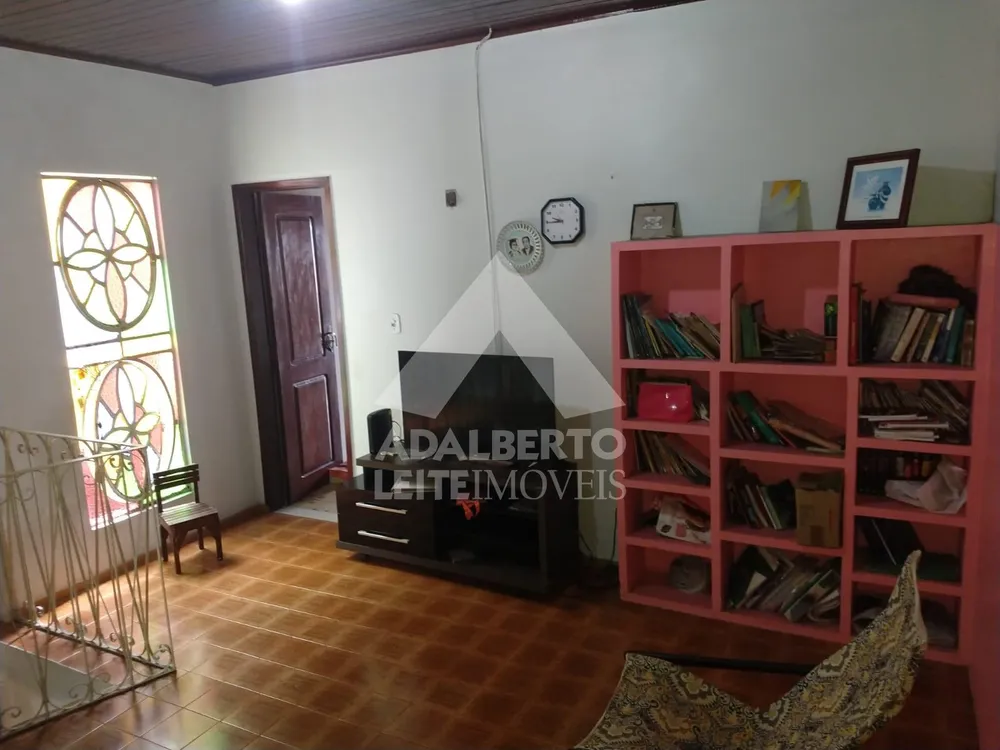 Casa, 5 quartos, 251 m² - Foto 1