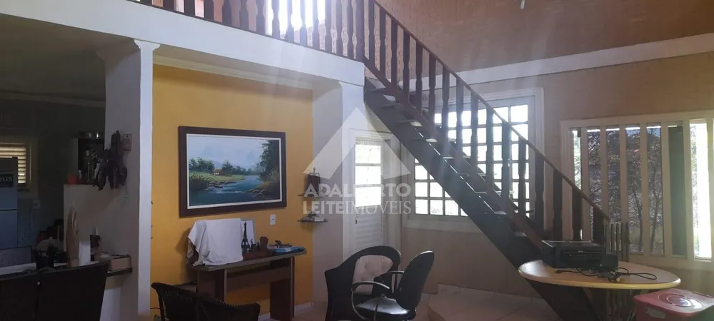 Sítio, 3 quartos, 2195 m² - Foto 6