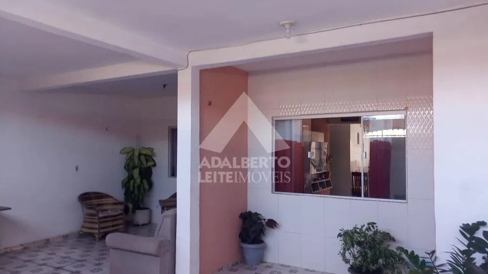 Casa, 6 quartos, 180 m² - Foto 3