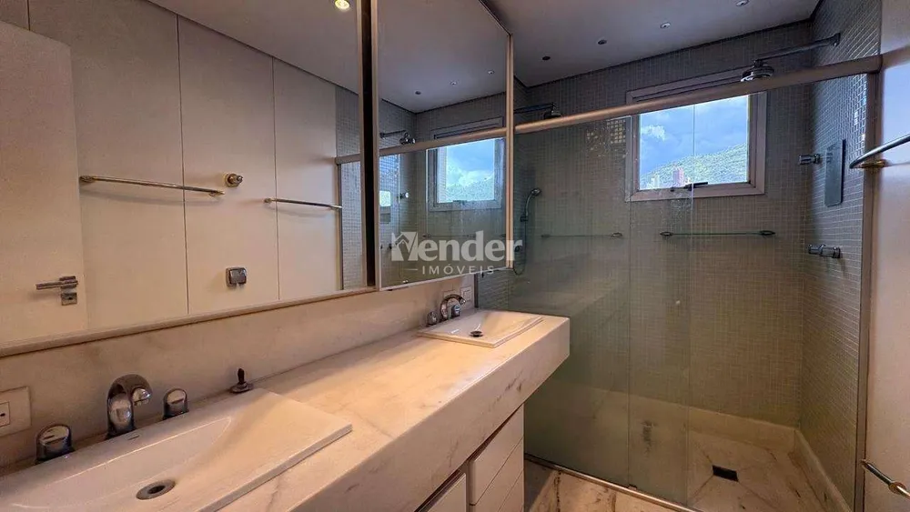 Cobertura, 3 quartos, 251 m² - Foto 13