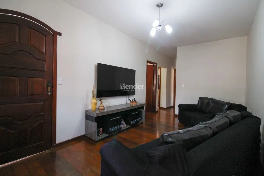 Casa, 3 quartos, 200 m² - Foto 1