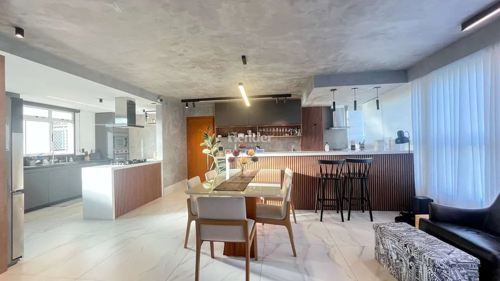 Apartamento, 3 quartos, 148 m² - Foto 1