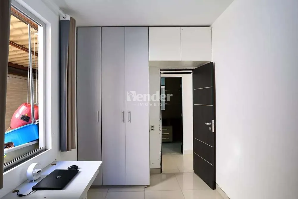 Casa, 3 quartos, 217 m² - Foto 4