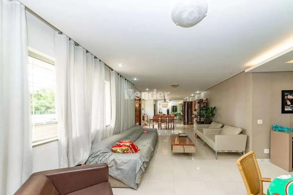 Casa, 4 quartos, 267 m² - Foto 2