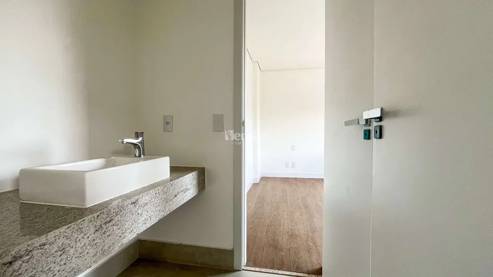 Cobertura, 4 quartos, 199 m² - Foto 5
