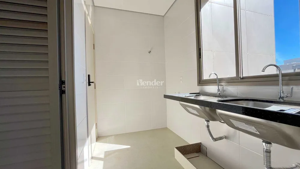 Cobertura, 4 quartos, 253 m² - Foto 3