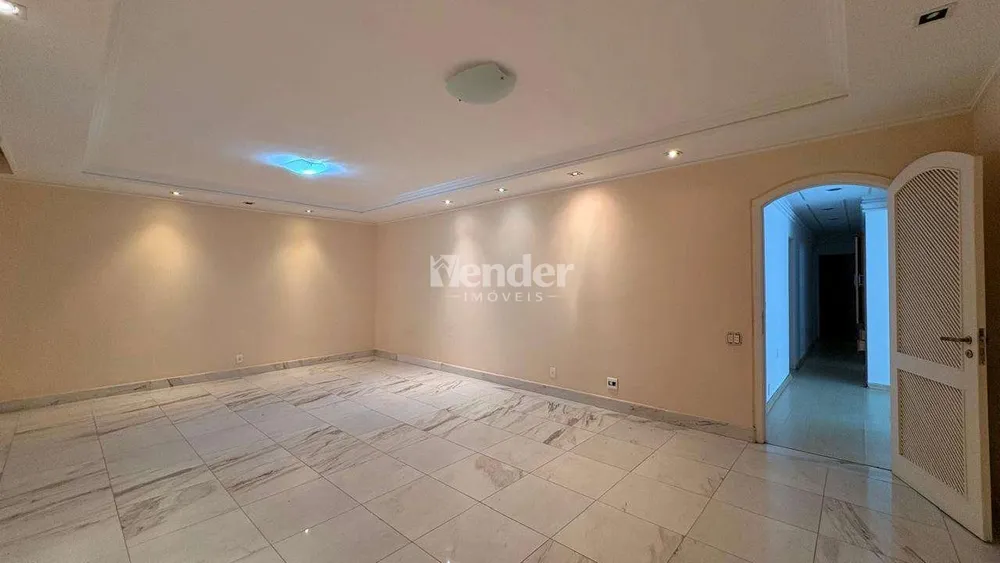 Casa, 4 quartos, 304 m² - Foto 2