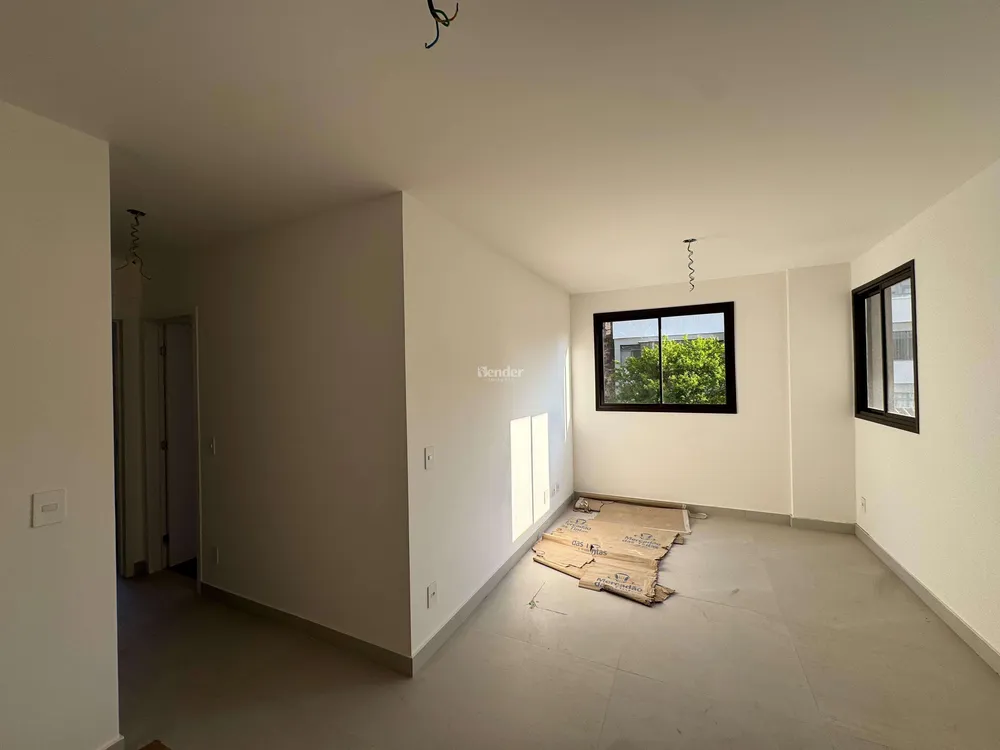 Apartamento, 2 quartos, 60 m² - Foto 2