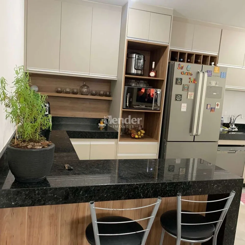 Casa, 3 quartos, 93 m² - Foto 4