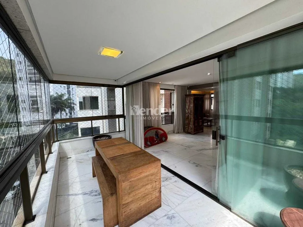 Apartamento, 4 quartos, 198 m² - Foto 1