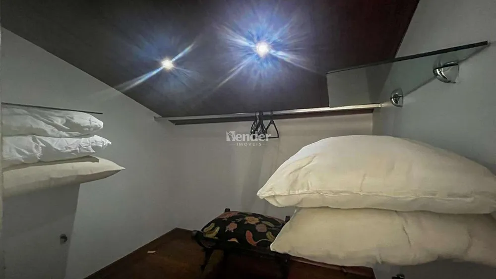 Casa, 5 quartos, 417 m² - Foto 9