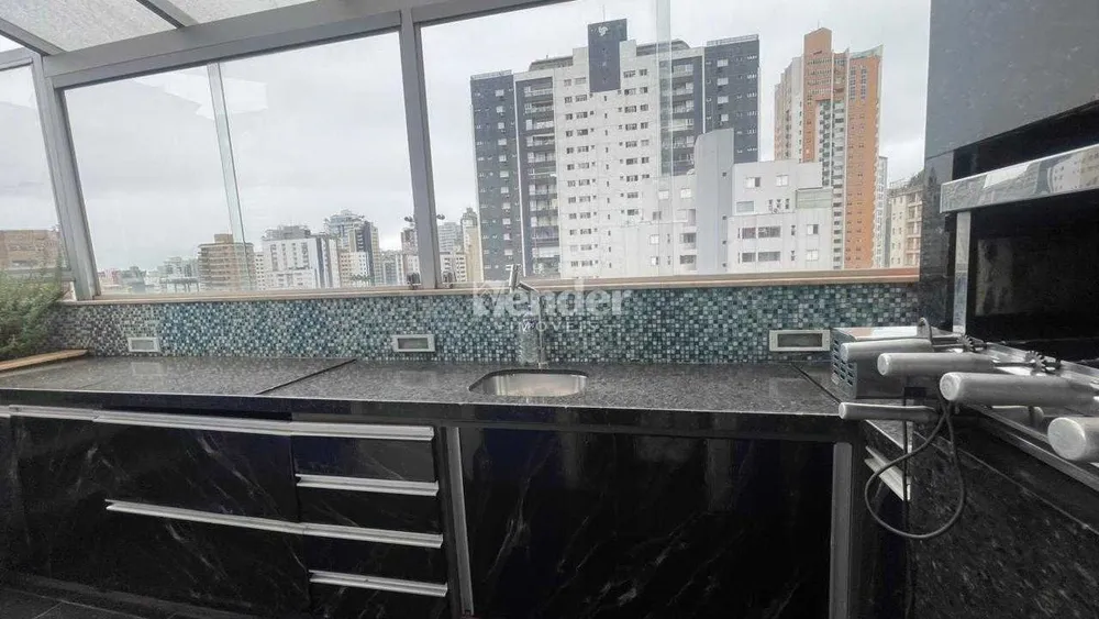 Cobertura, 3 quartos, 213 m² - Foto 15