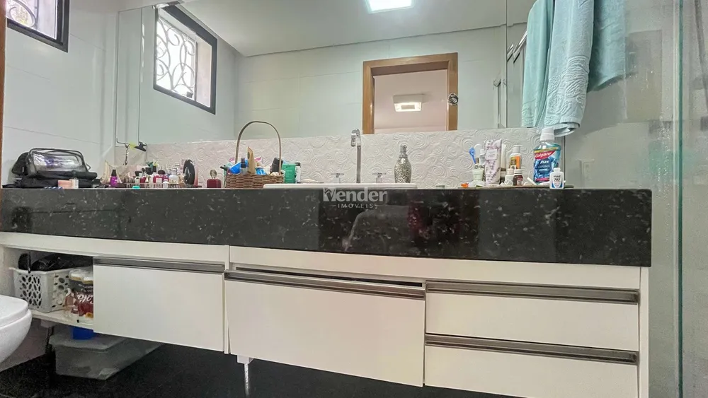 Casa, 3 quartos, 215 m² - Foto 11