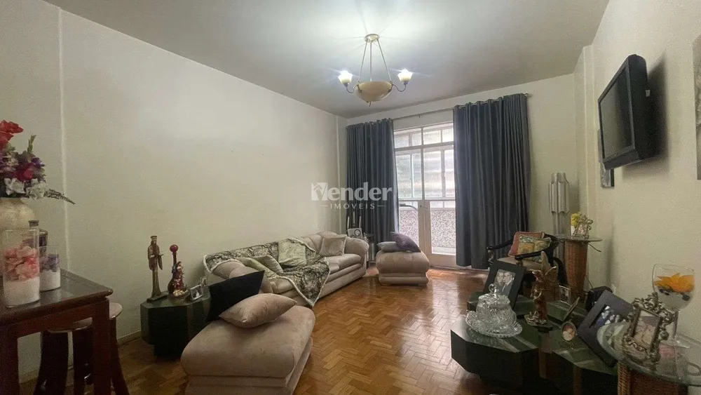 Apartamento, 4 quartos, 218 m² - Foto 1