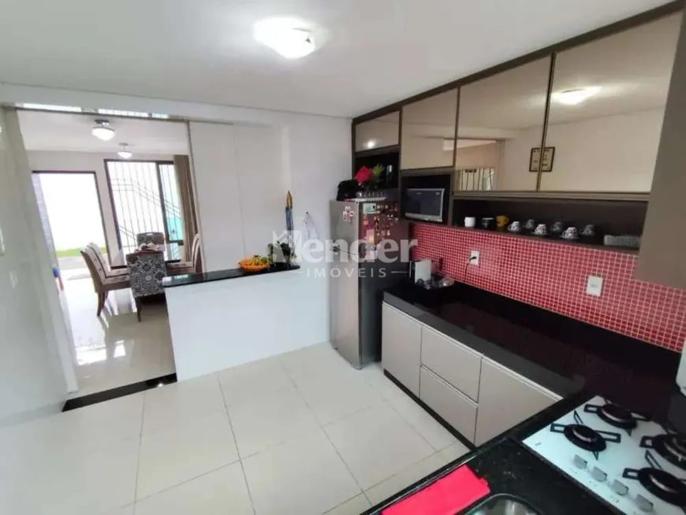Casa, 3 quartos, 168 m² - Foto 3