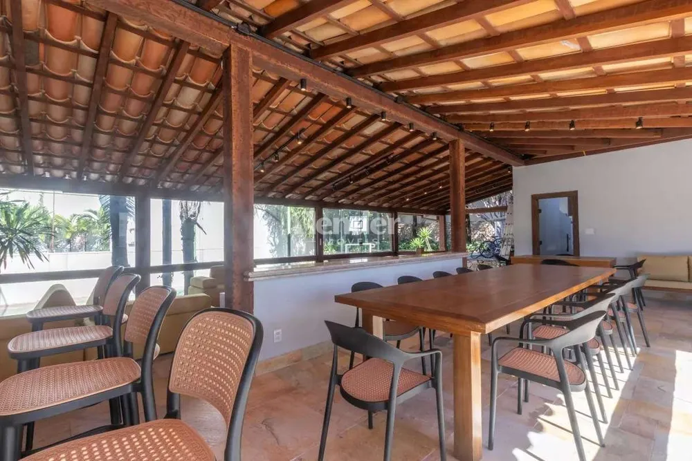 Casa, 5 quartos, 758 m² - Foto 2