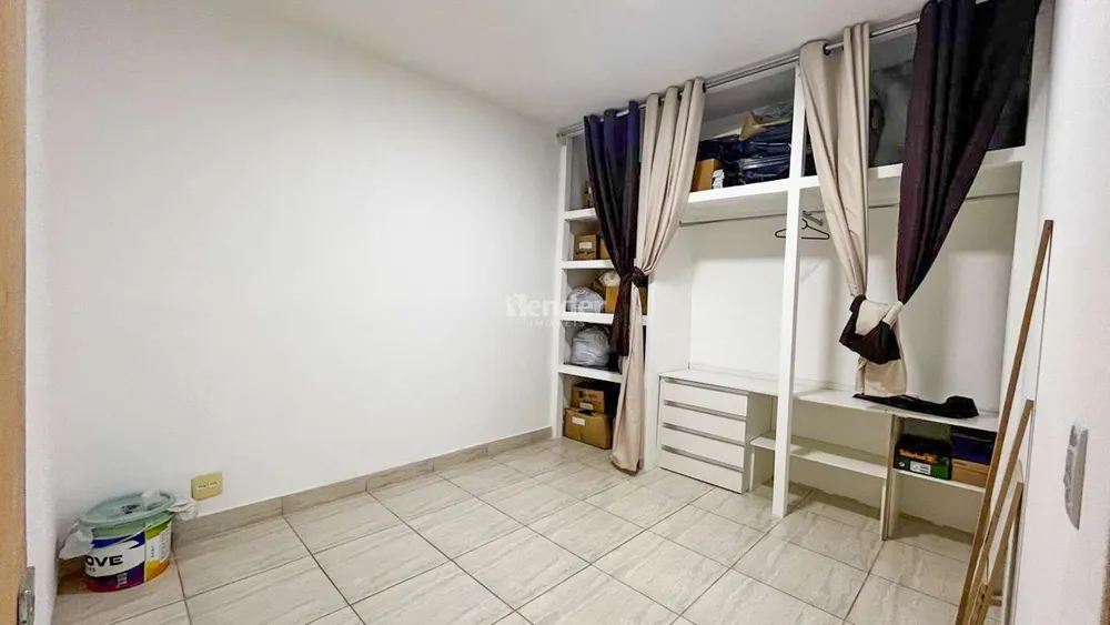 Casa, 4 quartos, 300 m² - Foto 14