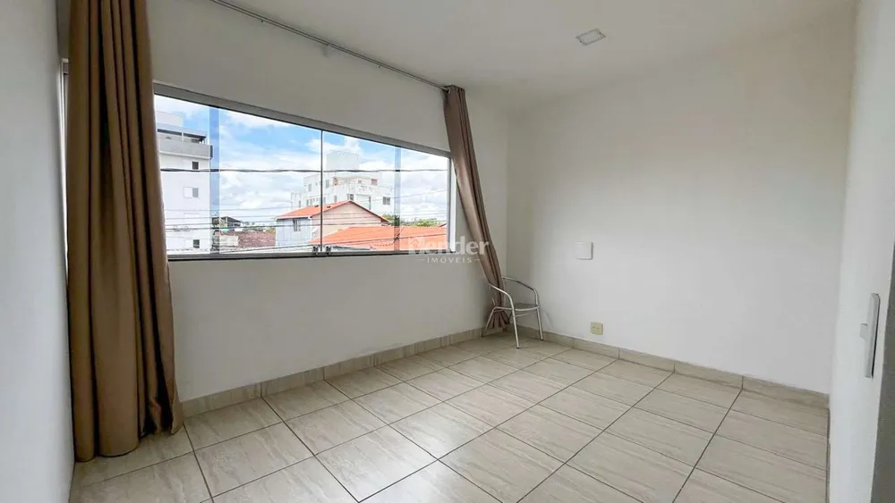 Casa, 4 quartos, 300 m² - Foto 13