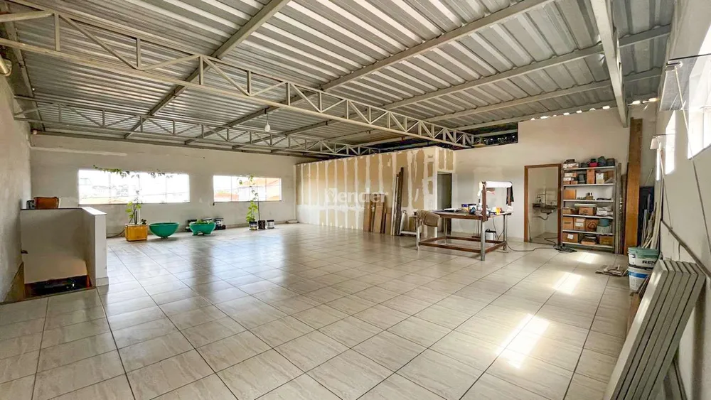 Casa, 4 quartos, 300 m² - Foto 11