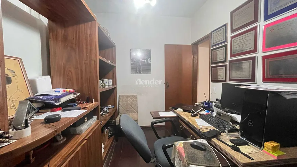 Casa, 4 quartos, 265 m² - Foto 8