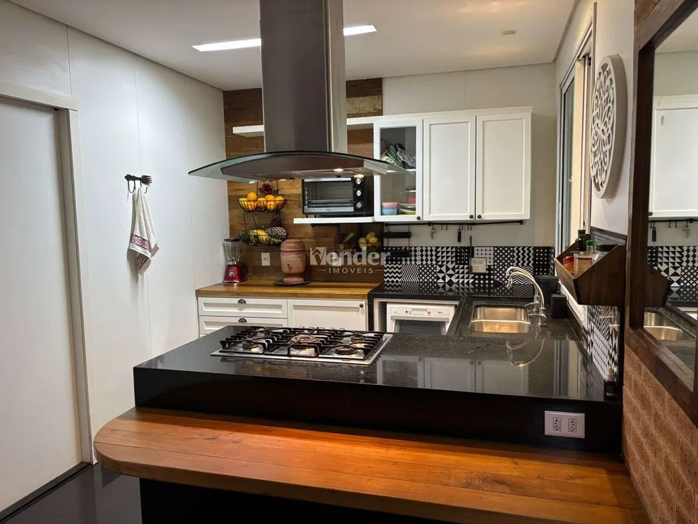 Apartamento, 4 quartos, 151 m² - Foto 2