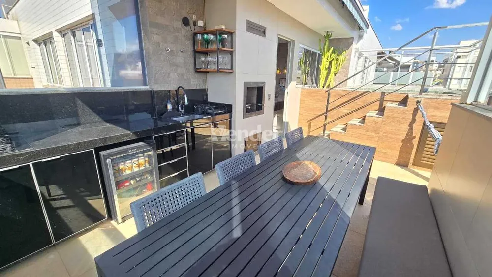 Cobertura, 3 quartos, 145 m² - Foto 1