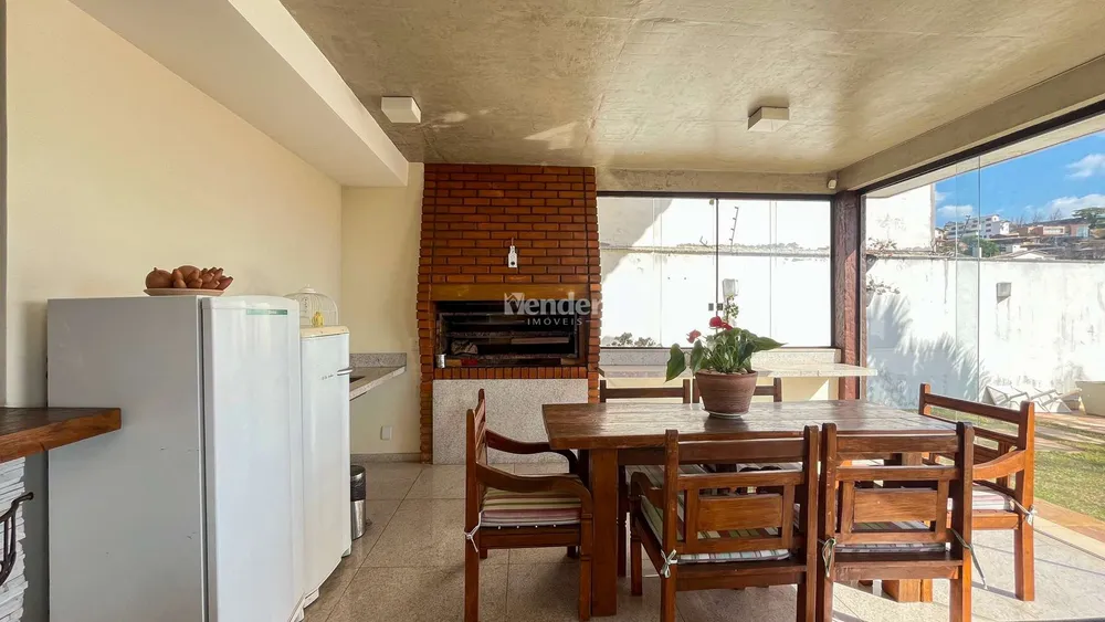 Casa, 4 quartos, 330 m² - Foto 4